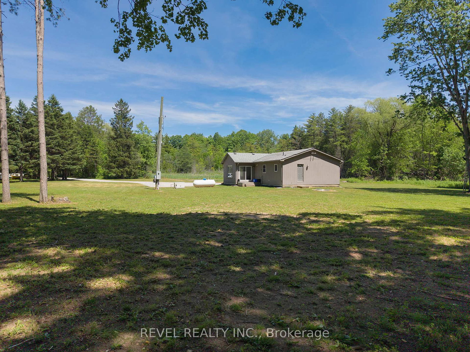 1521 Windham Road 19 • Norfolk, ON photo 33