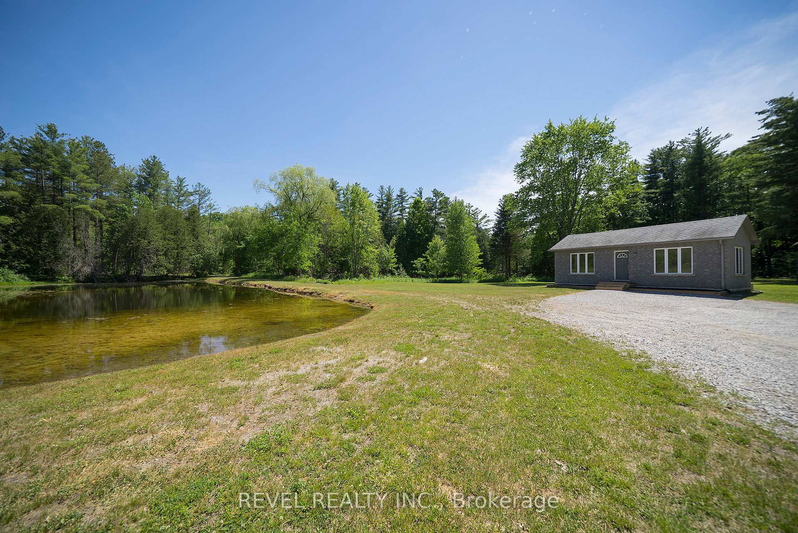1521 Windham Road 19 • Norfolk, ON photo 4