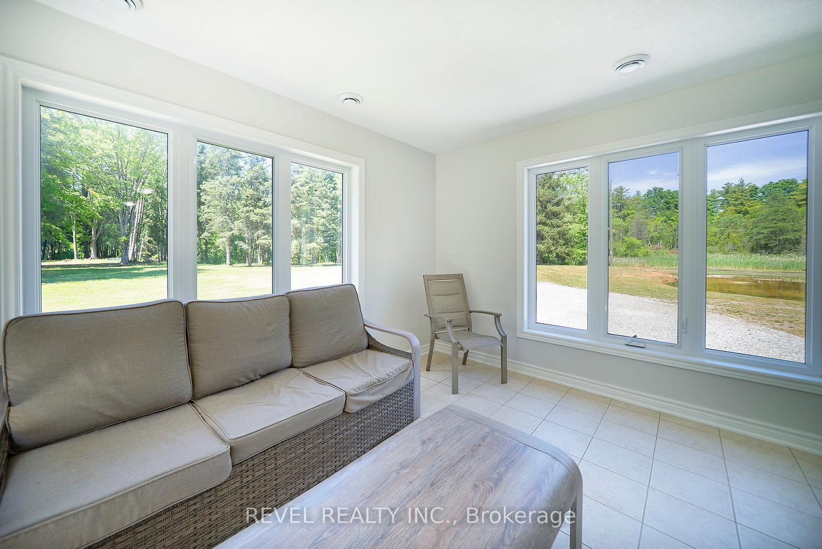 1521 Windham Road 19 • Norfolk, ON photo 9