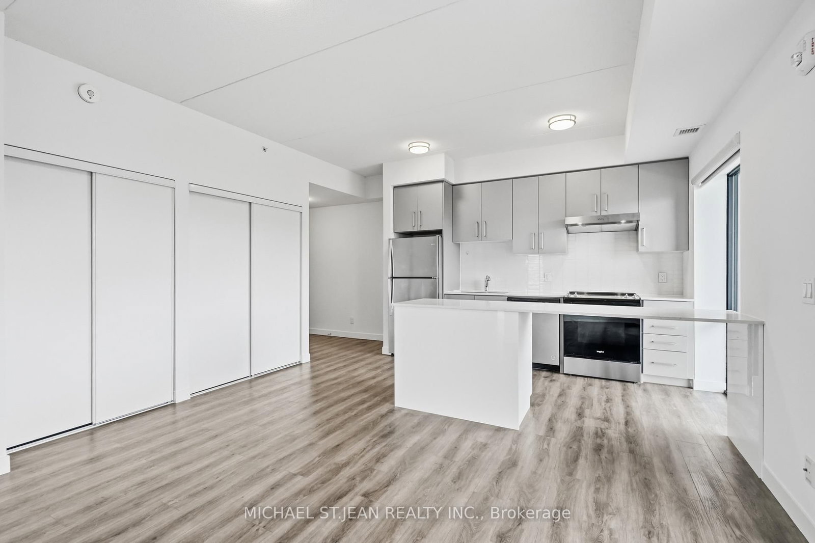 15 Queen Street S • #1302 • Hamilton, ON photo 16