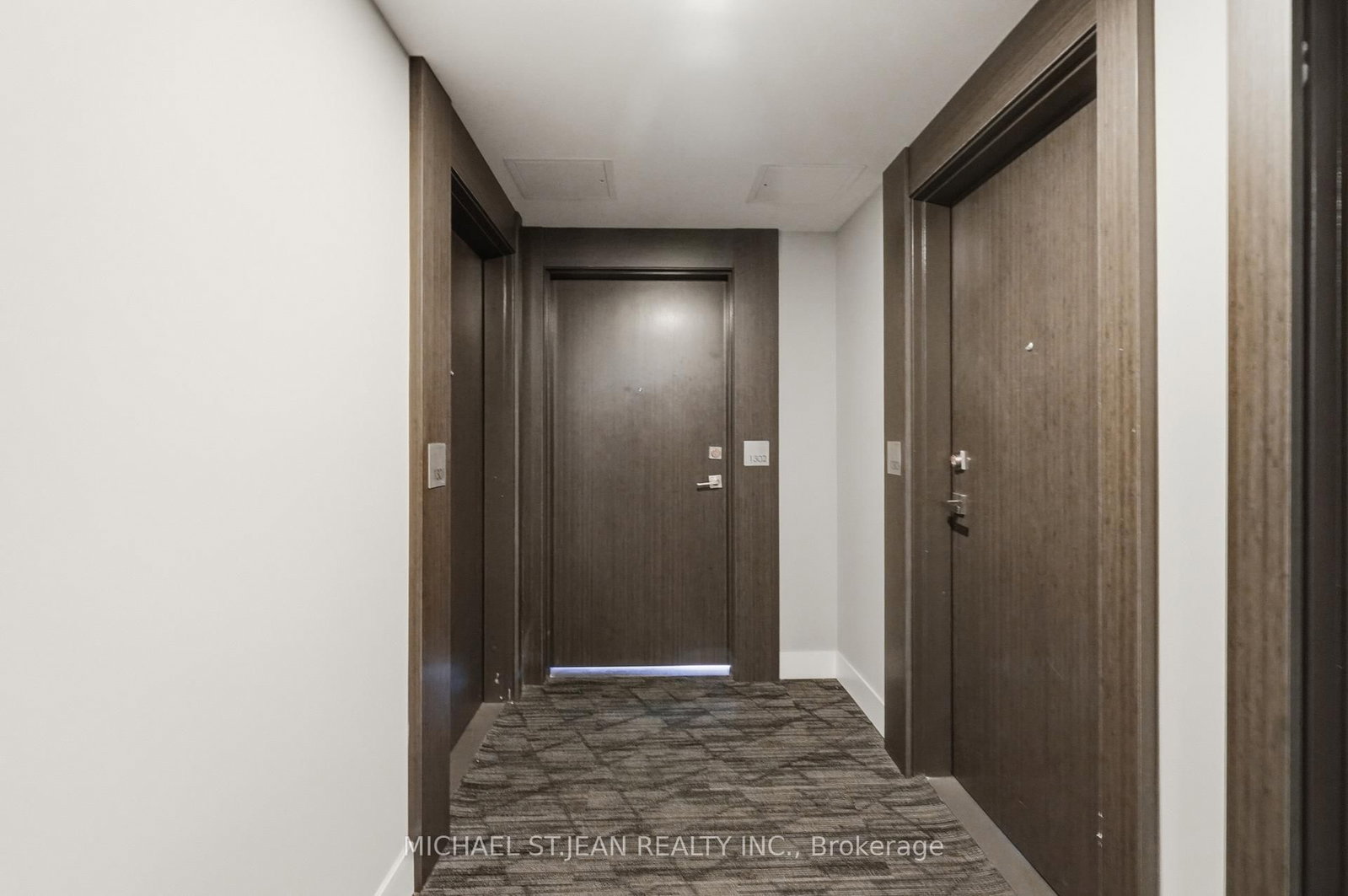 15 Queen Street S • #1302 • Hamilton, ON photo 7