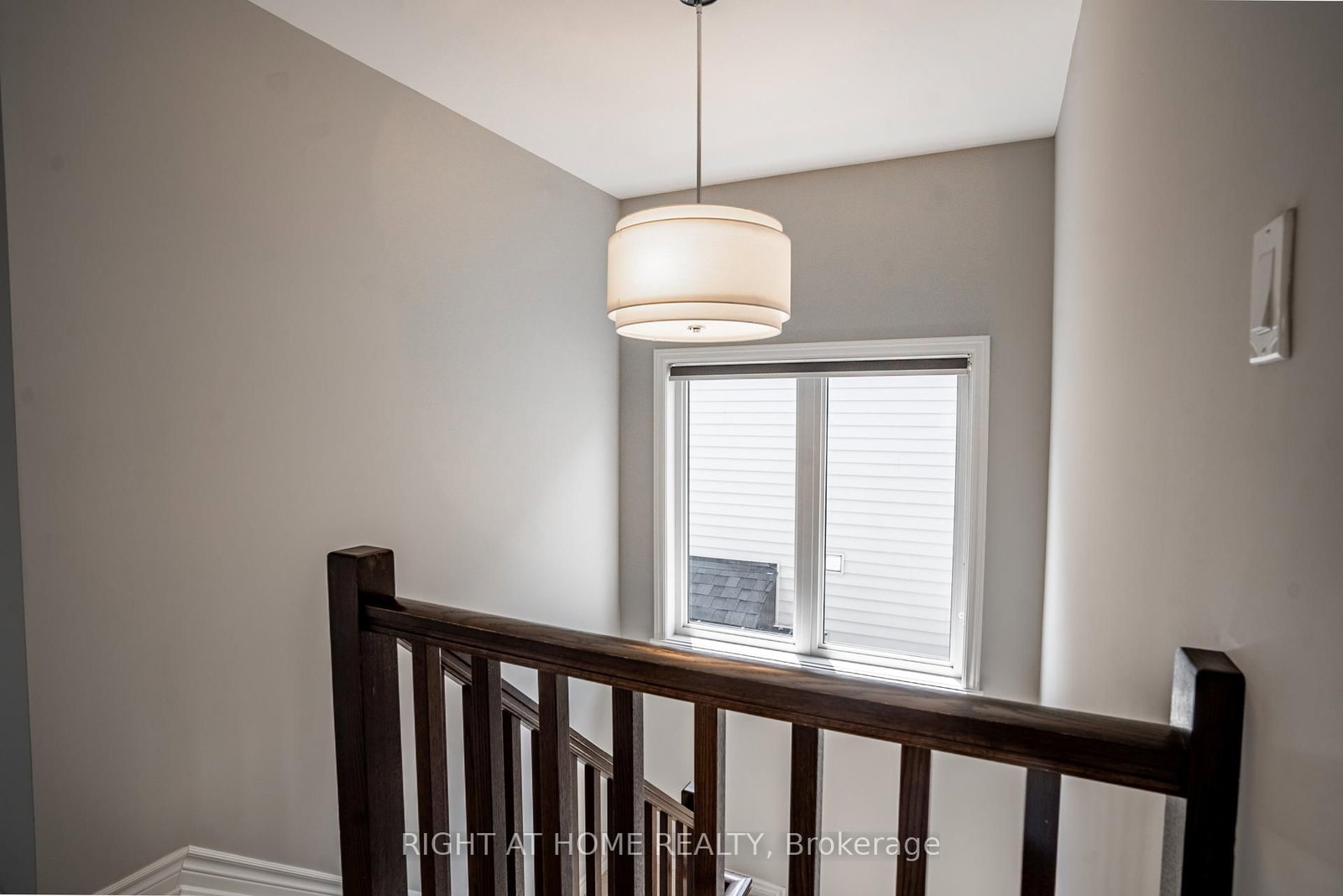 151 CAMBIE Road • Ottawa, ON photo 14