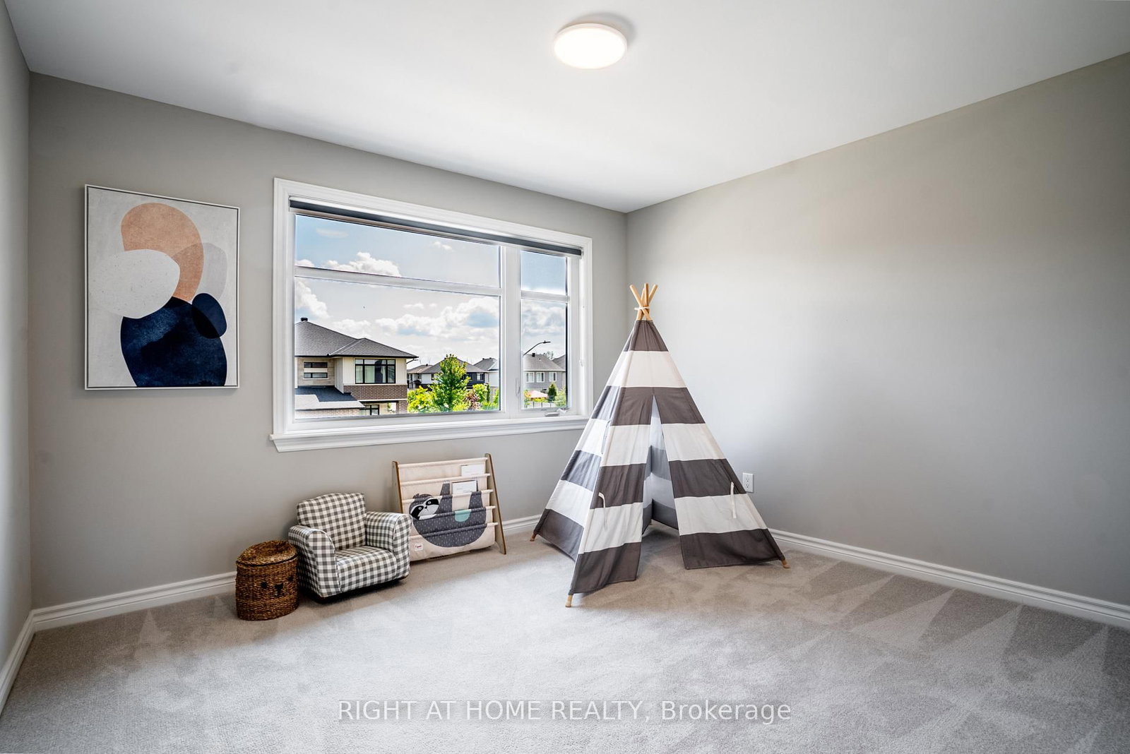 151 CAMBIE Road • Ottawa, ON photo 23