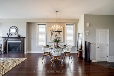 151 CAMBIE Road • Ottawa, ON photo 6