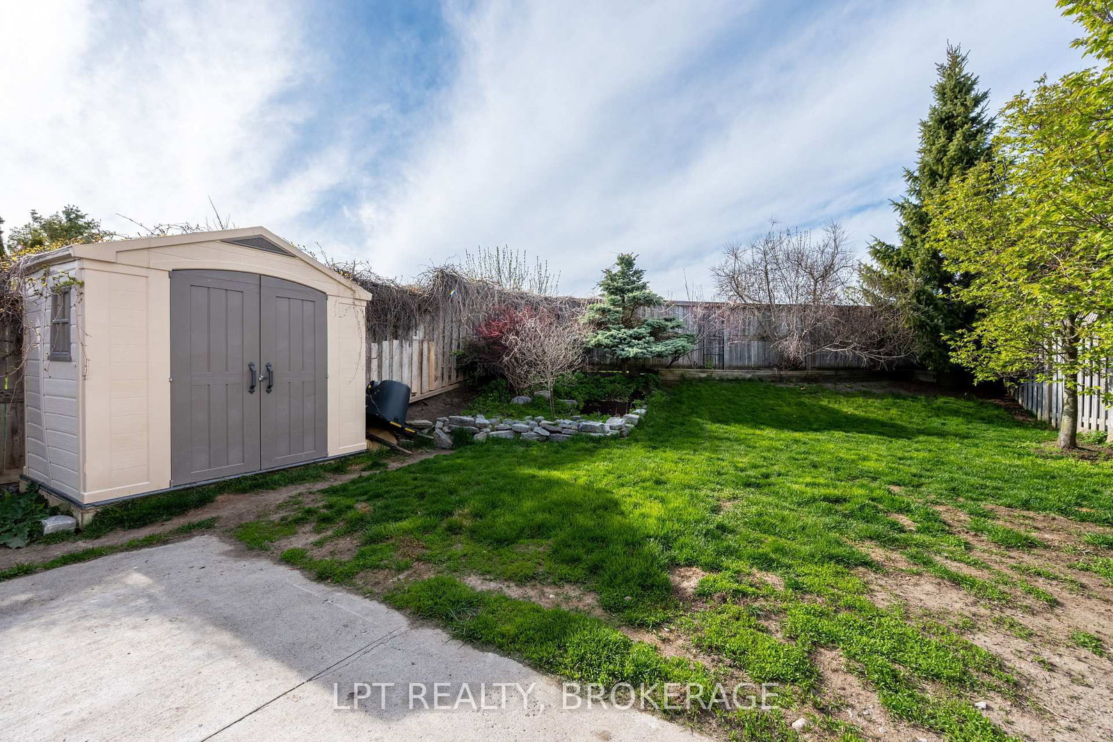 Listing Image 37