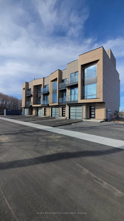 Townhouse for lease at 2-22 Chau ha Circle, Huntsville, Ontario, P1H 0K3 - Chaffey - MLS: X13618890