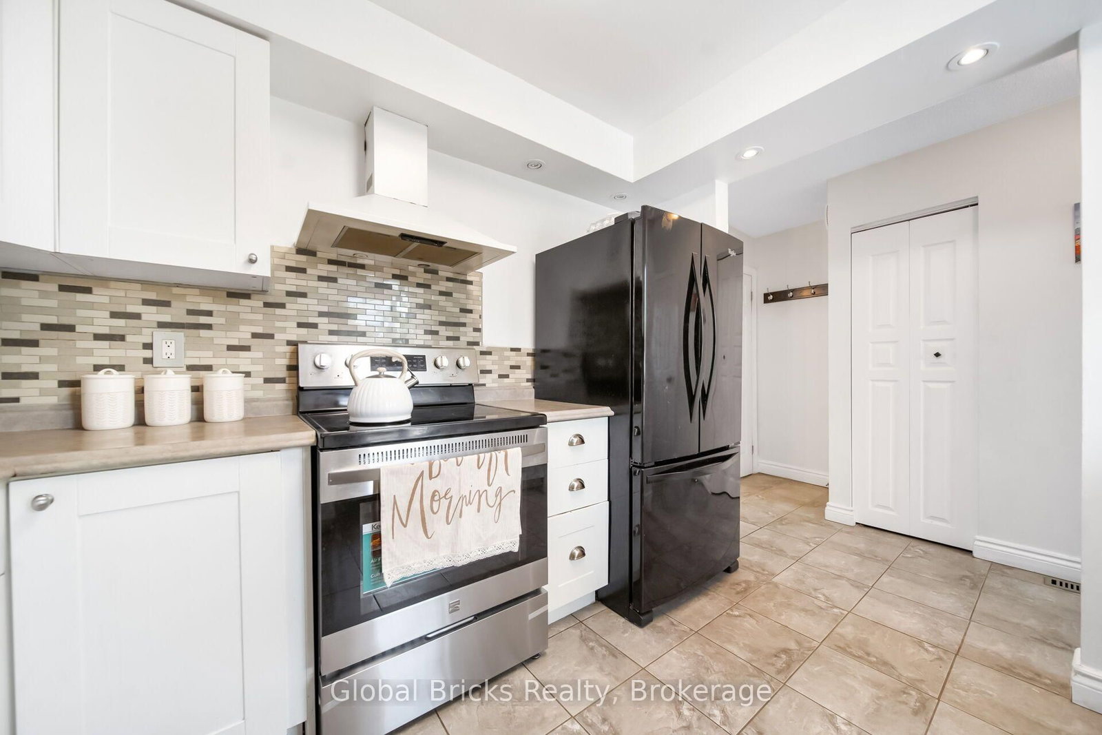 15 Green Valley Drive • #27 • Kitchener, ON photo 12