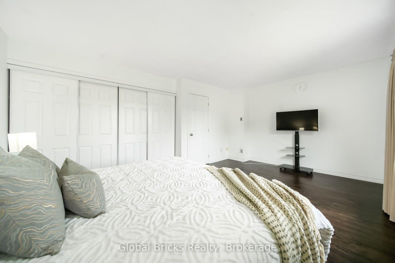 15 Green Valley Drive • #27 • Kitchener, ON photo 27