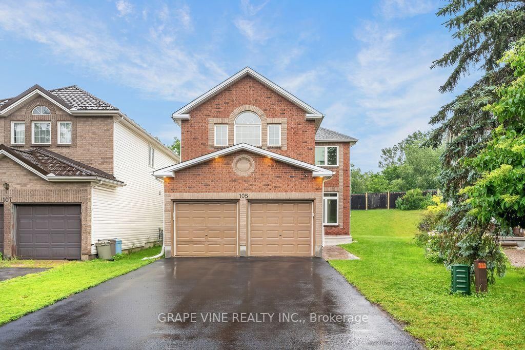 105 Rowallen Place • Ottawa, ON photo 1