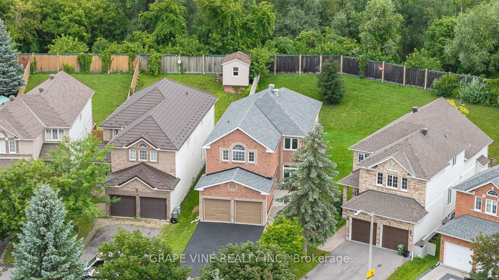 105 Rowallen Place • Ottawa, ON photo 43
