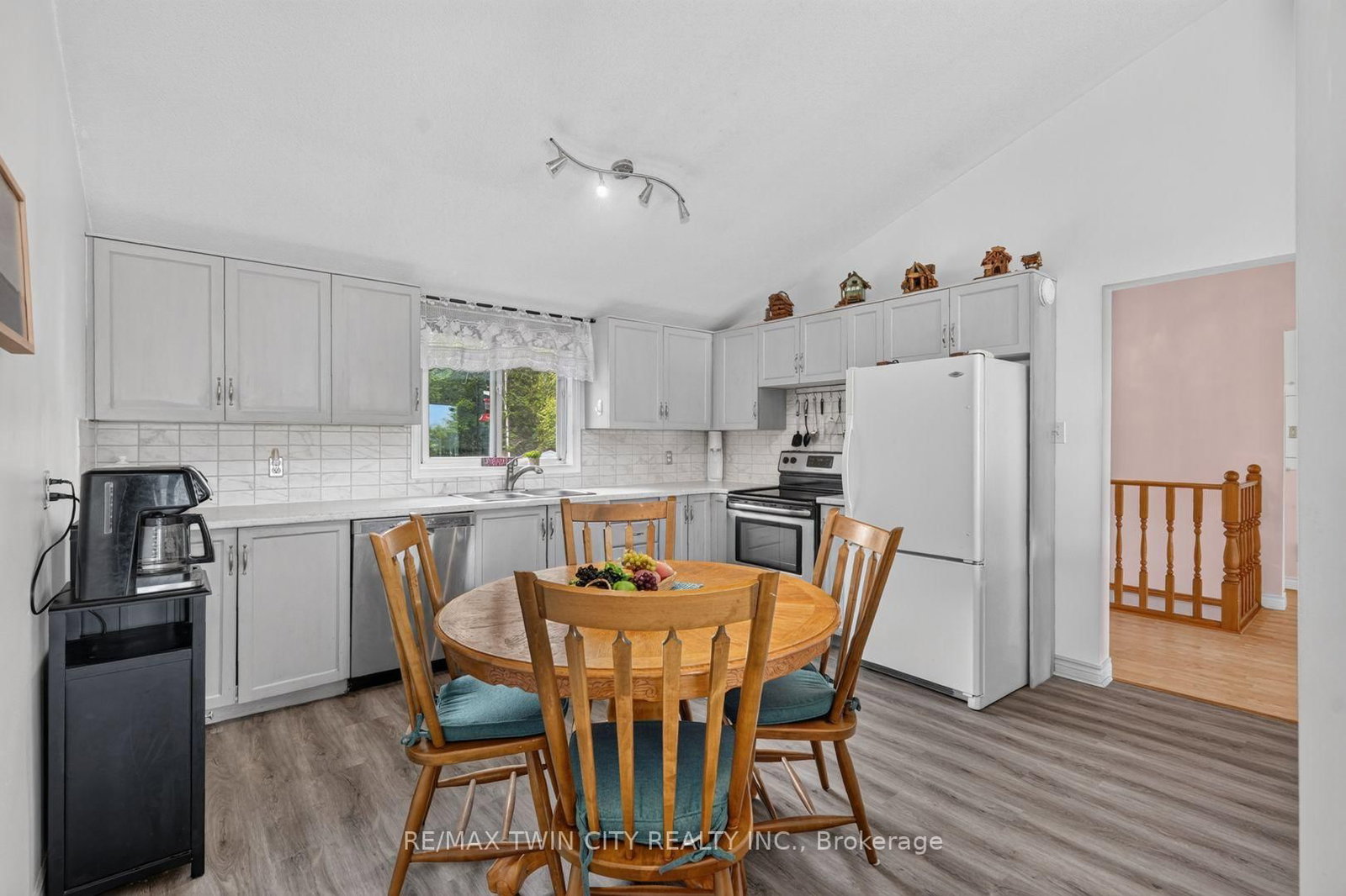 1331 High Rock Drive • Strong, ON photo 18