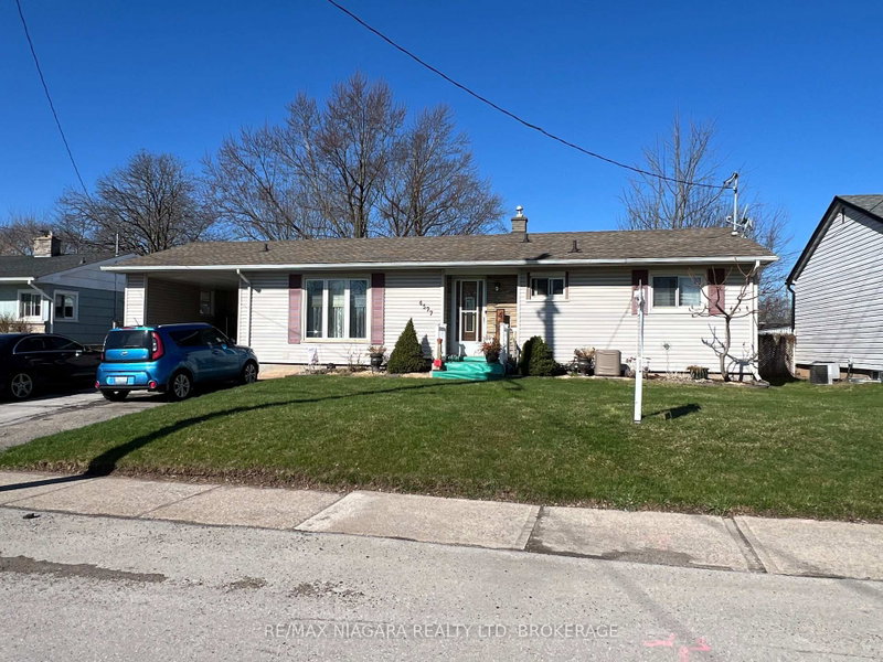 4577 Drummond Road