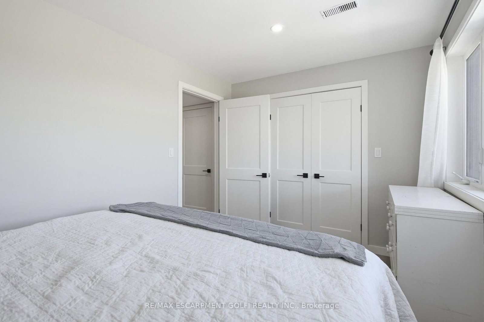 119 Midland Place • Welland, ON photo 28