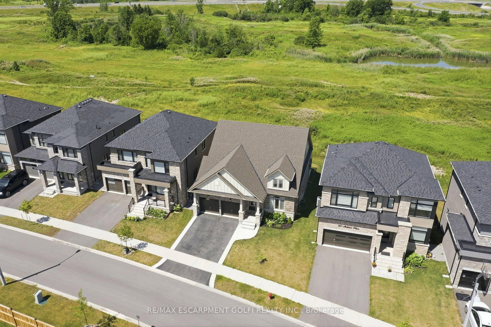 119 Midland Place • Welland, ON photo 32