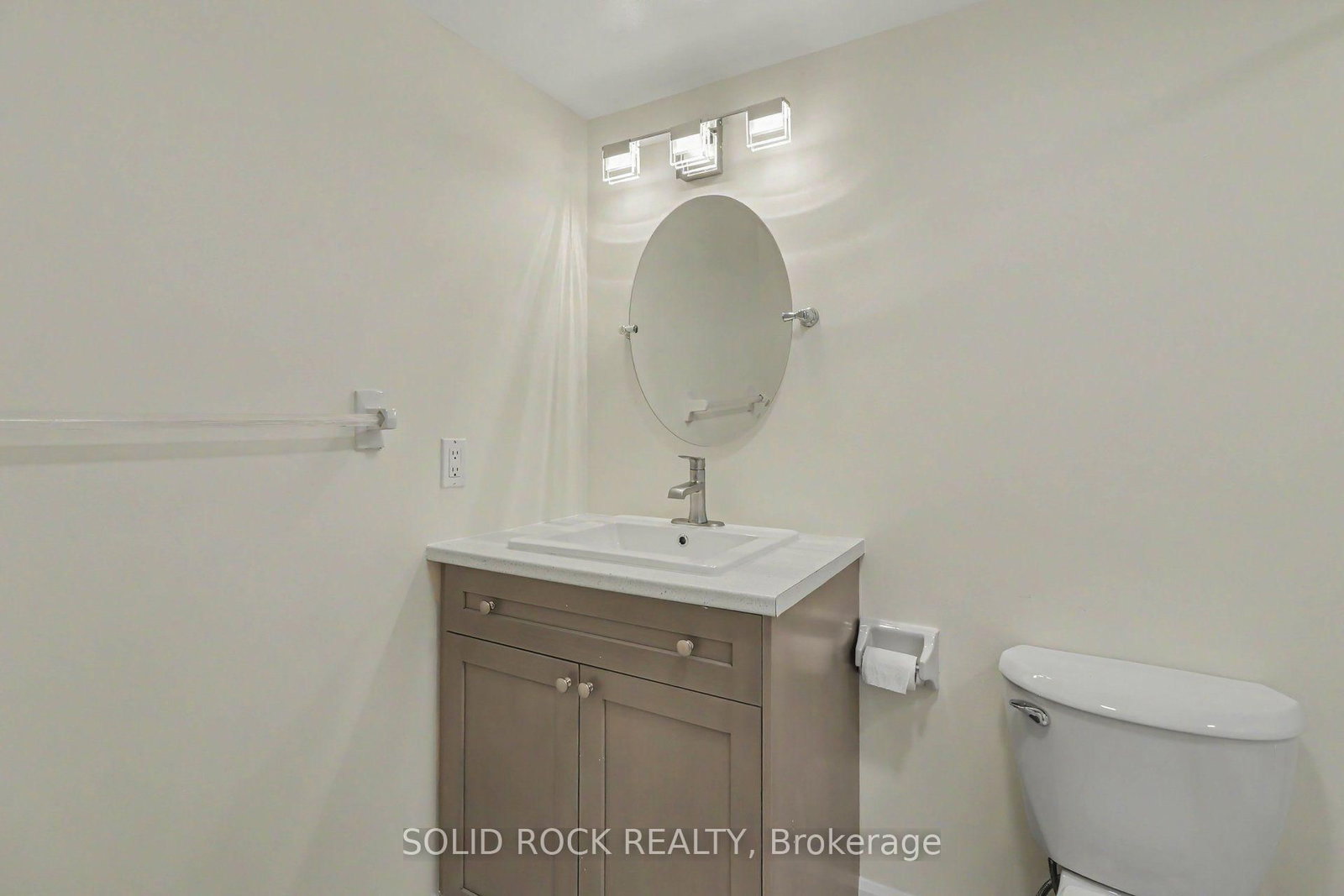 30 CHARLEVOIX Street • #303 • Ottawa, ON photo 14