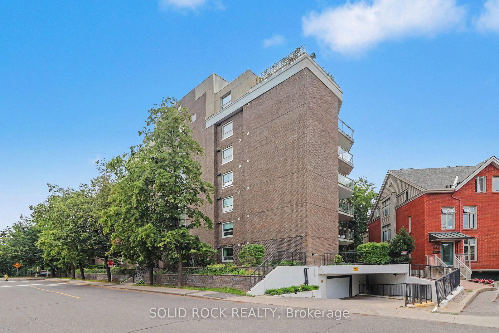 30 CHARLEVOIX Street • #303 • Ottawa, ON photo 23