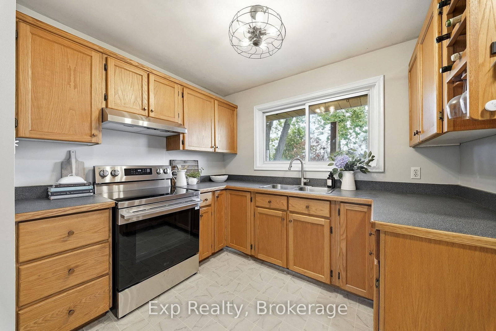 6 Coleman Drive • Quinte West, ON photo 8