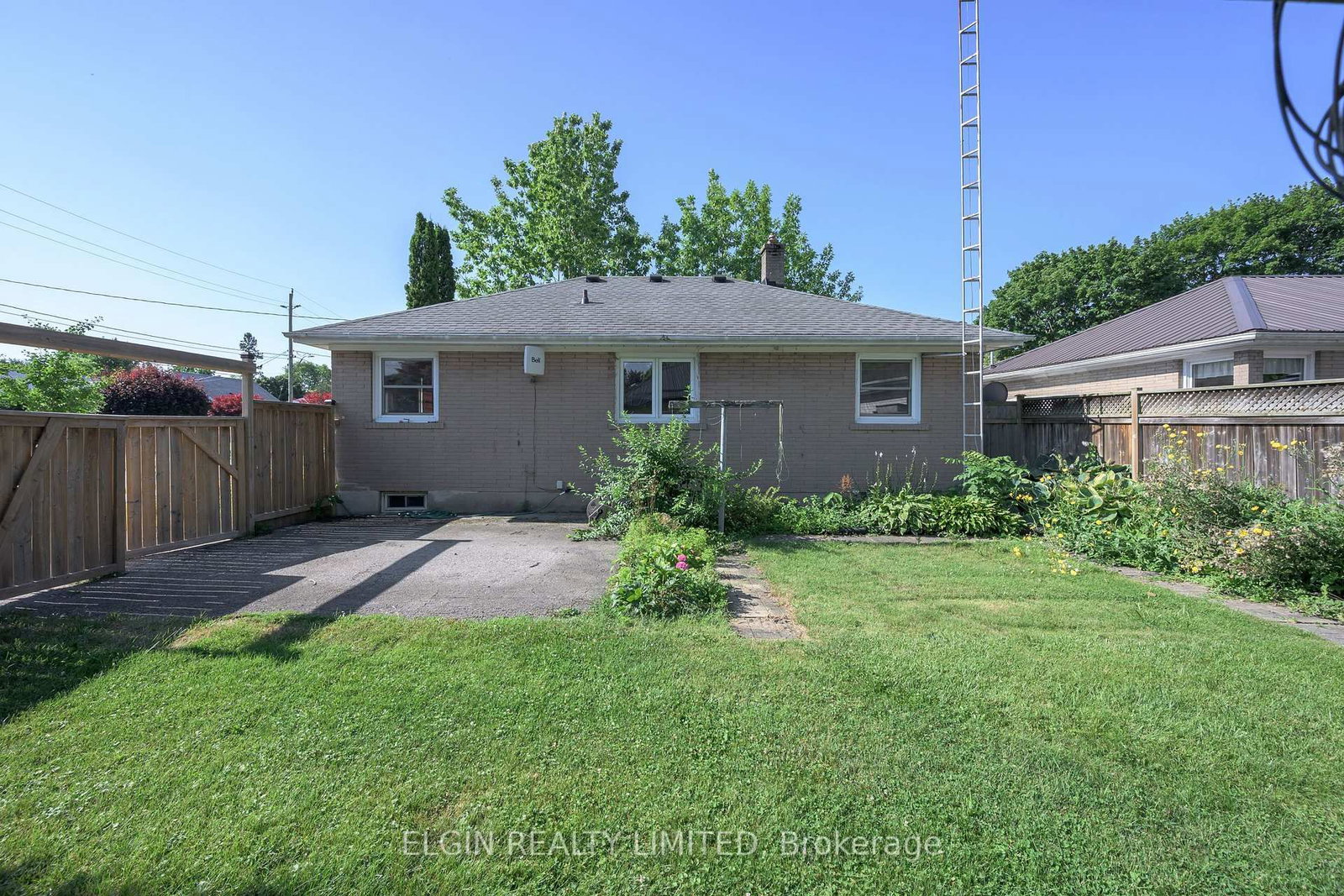 90 Dunkirk Drive • St. Thomas, ON photo 26