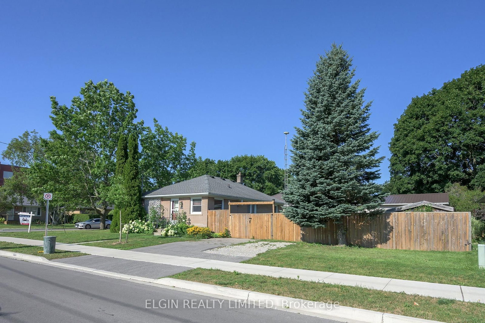 90 Dunkirk Drive • St. Thomas, ON photo 27