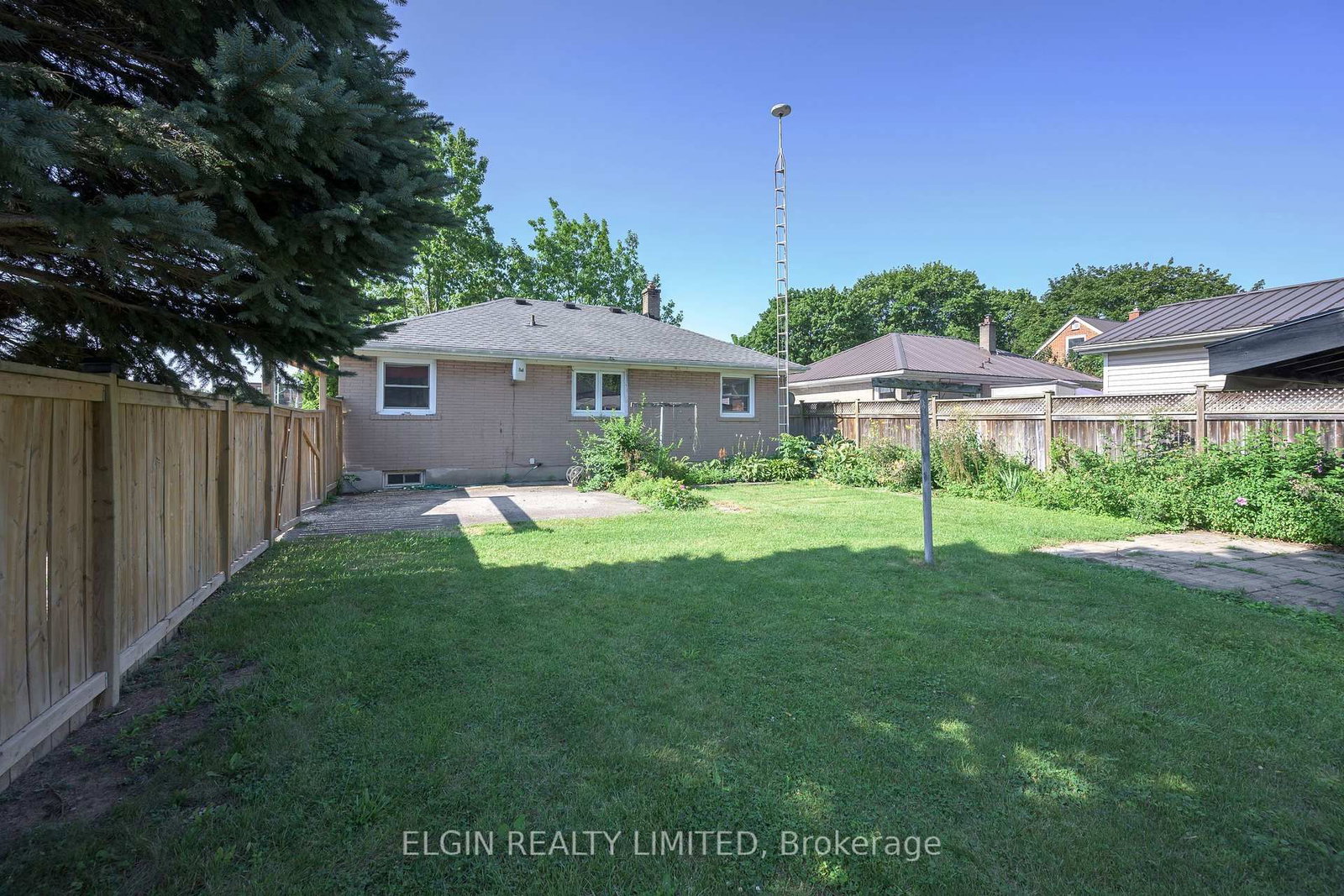 90 Dunkirk Drive • St. Thomas, ON photo 29
