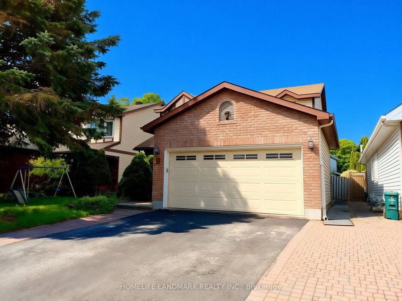 8 Opal Lane