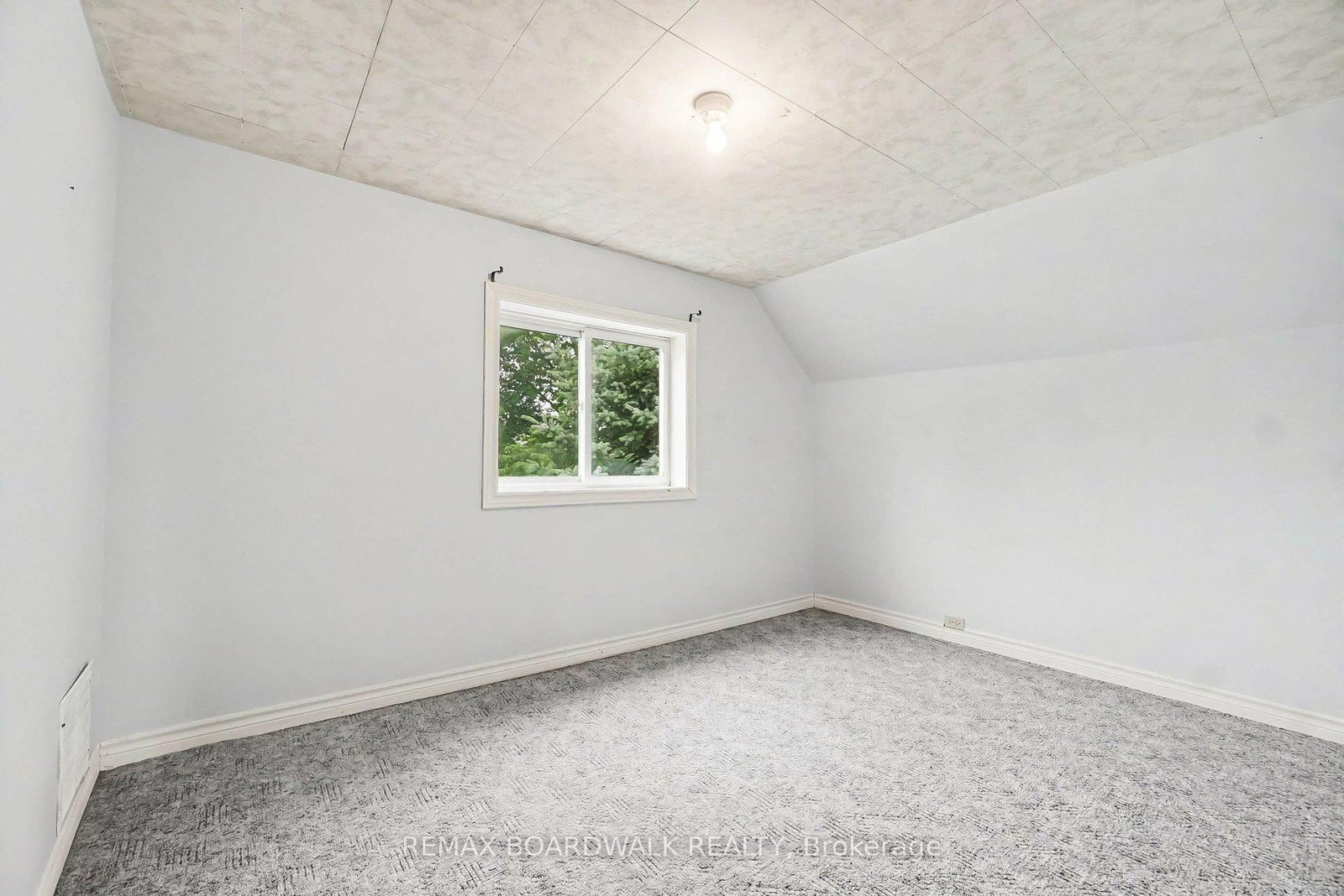 11691 Hutt Road • South Dundas, ON photo 22