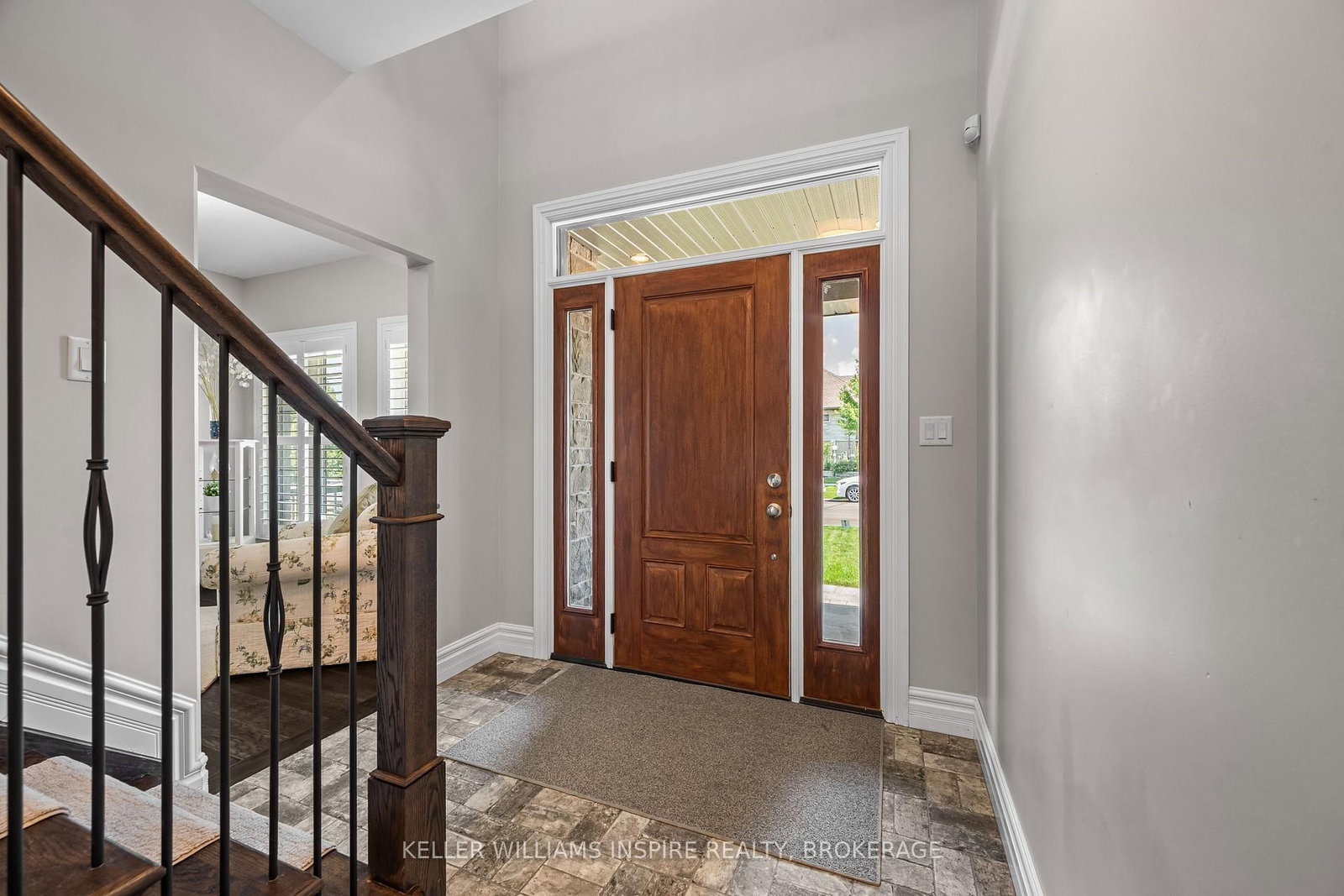 266 Pauline Tom Avenue • Kingston, ON photo 4