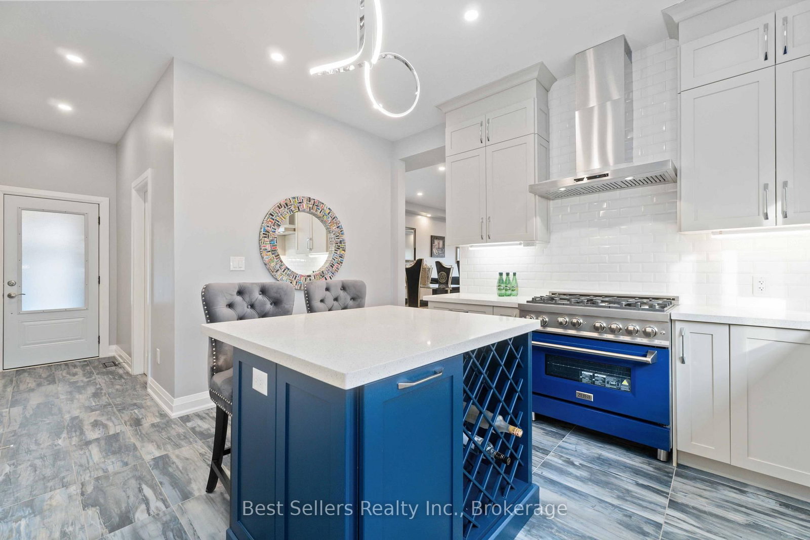 599 Beach Boulevard • Hamilton, ON photo 22