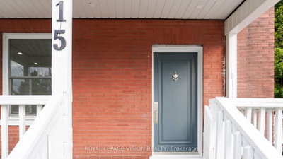 15 Shade Street • Cambridge, ON photo 3