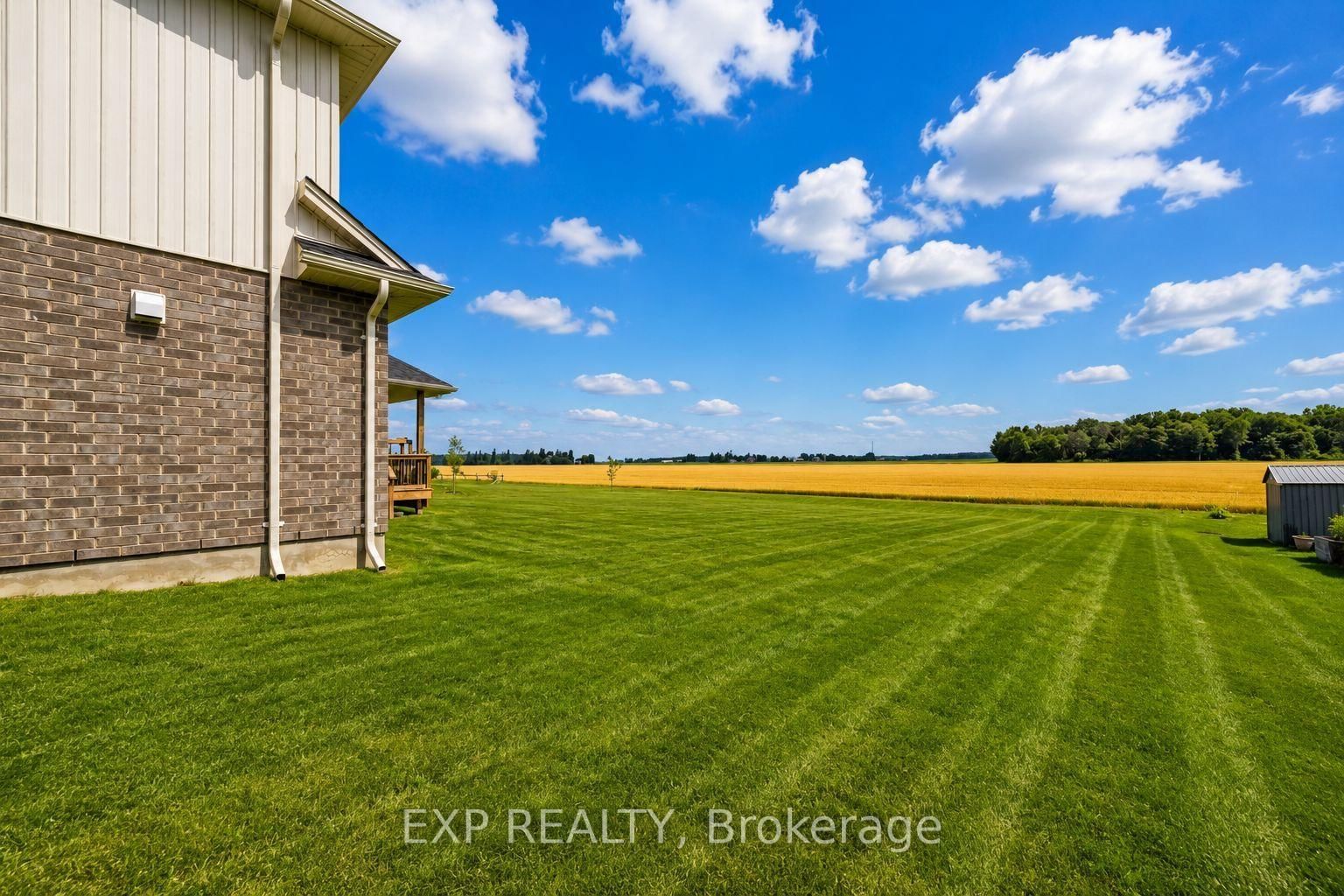 120 Lila Street • Dutton/Dunwich, ON photo 3