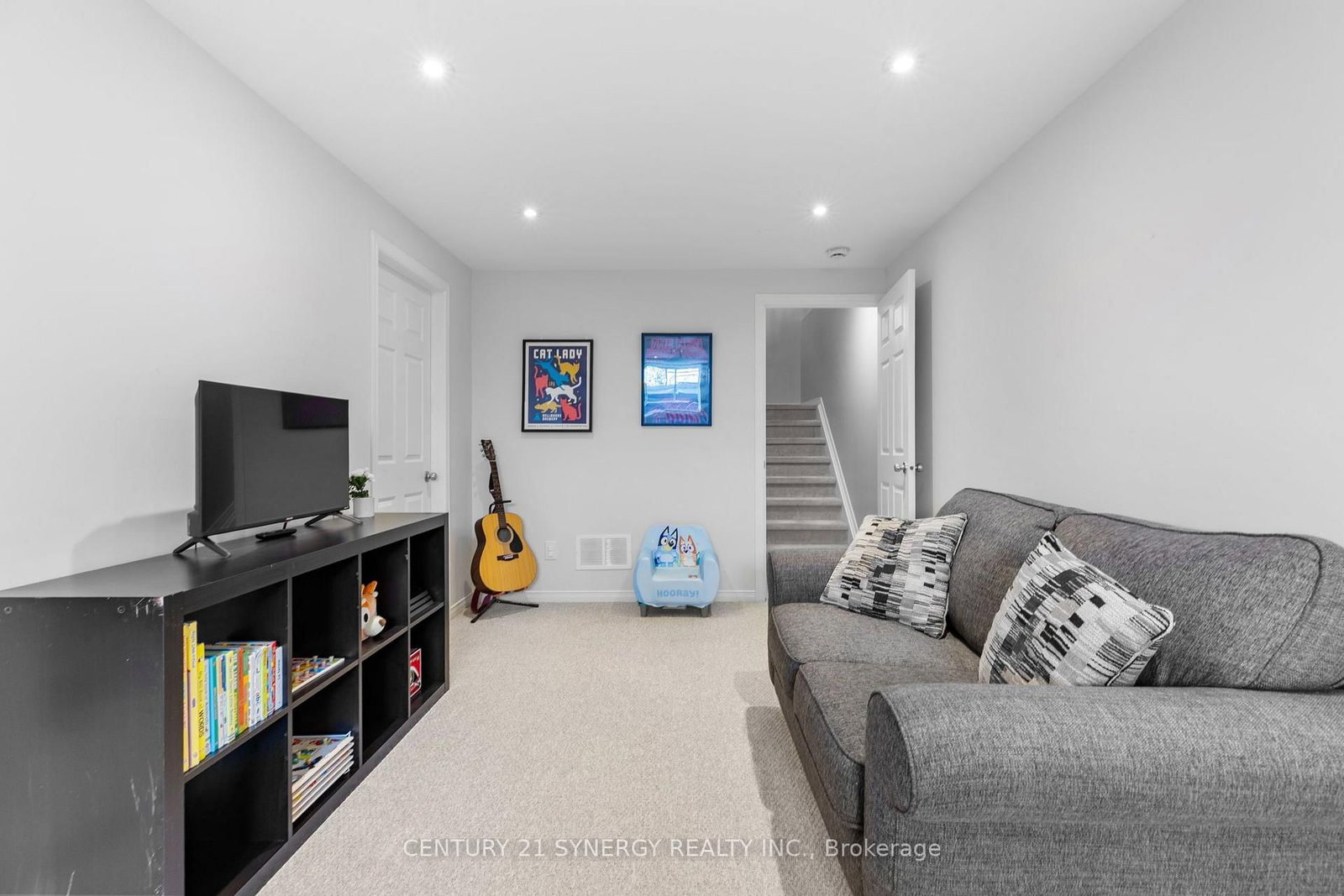 966 Torovin Private • Ottawa, ON photo 36