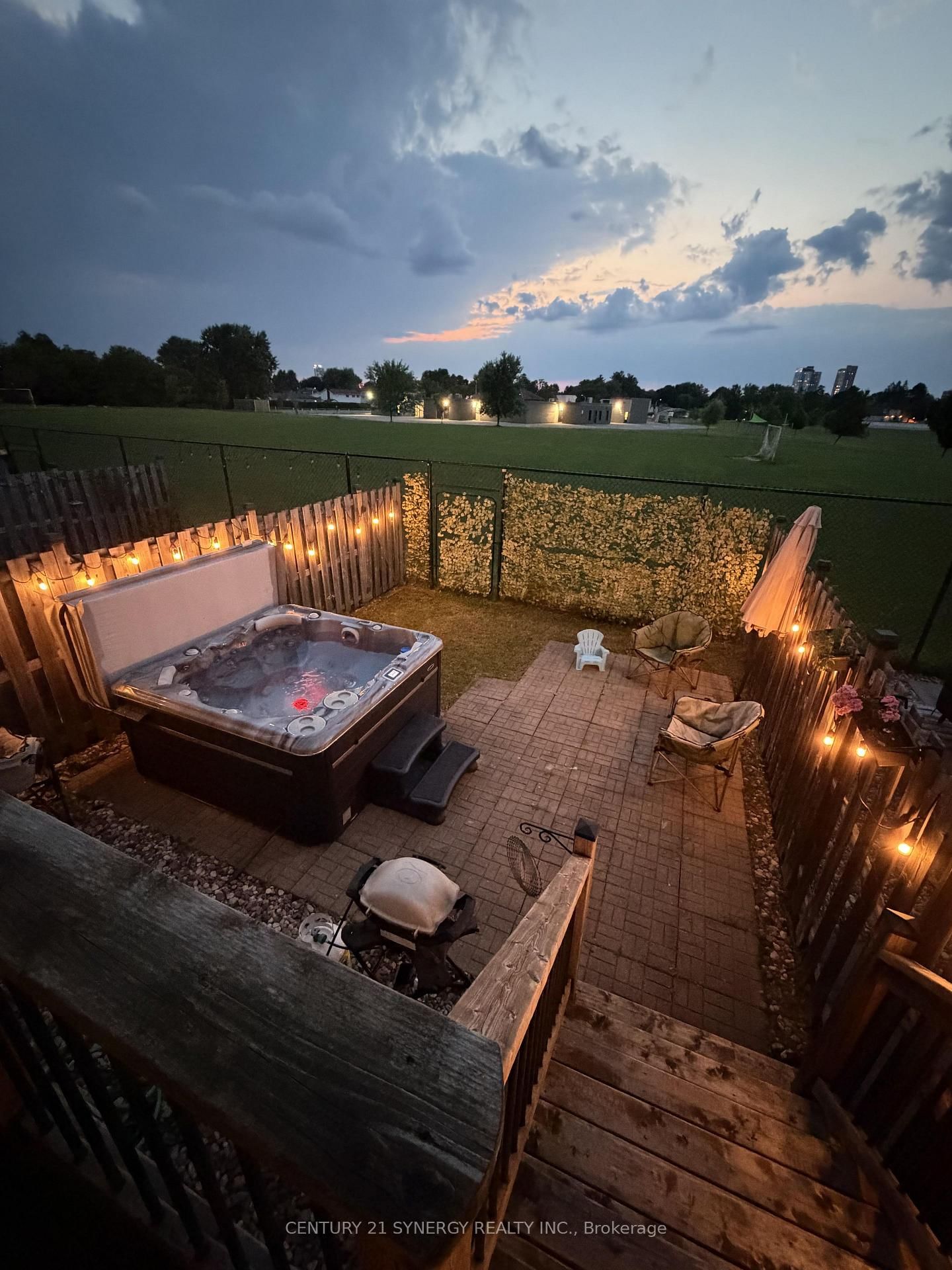966 Torovin Private • Ottawa, ON photo 38