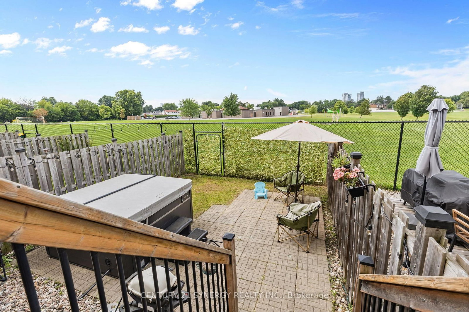 966 Torovin Private • Ottawa, ON photo 39