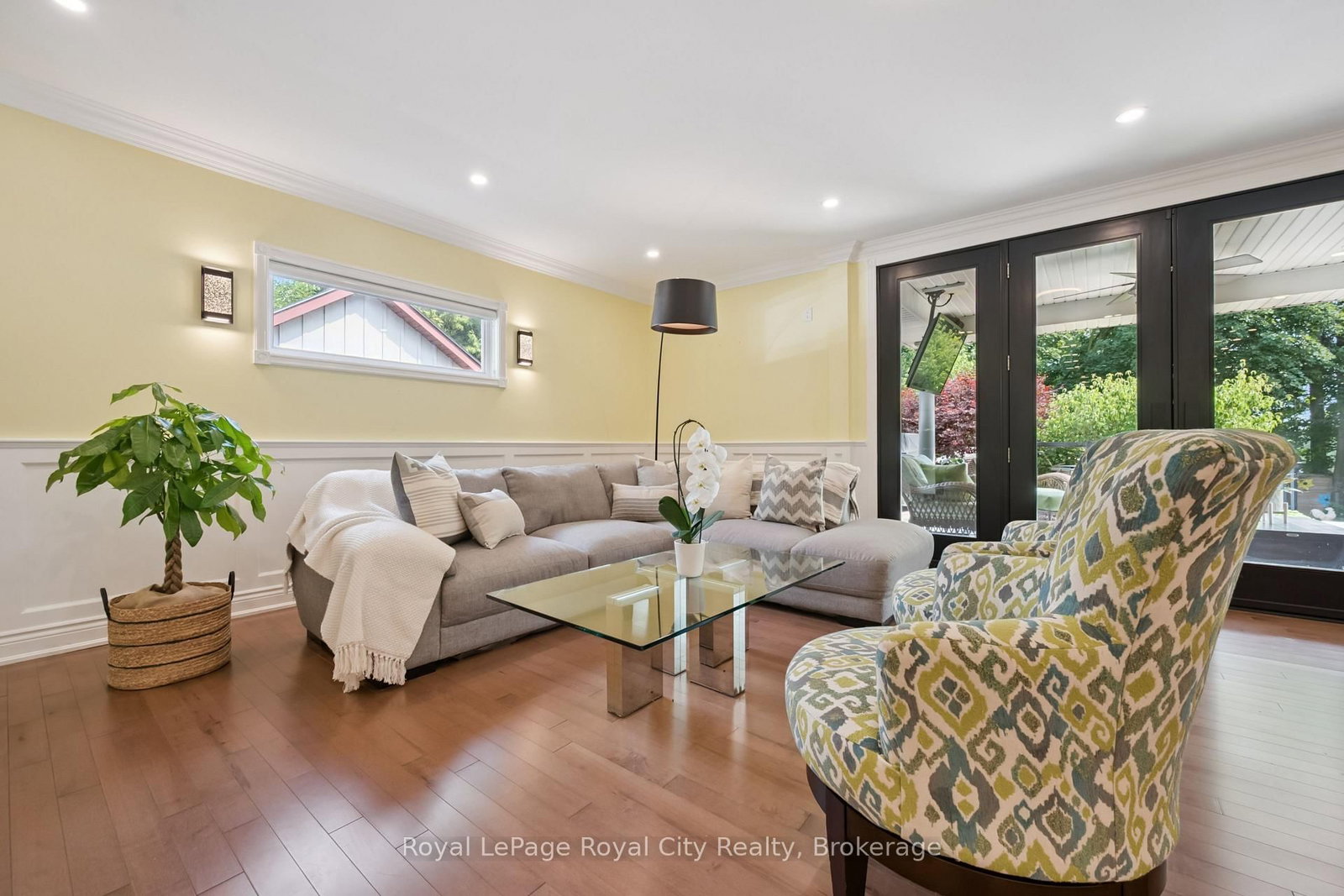 33 Edgehill Drive • Guelph, ON photo 14