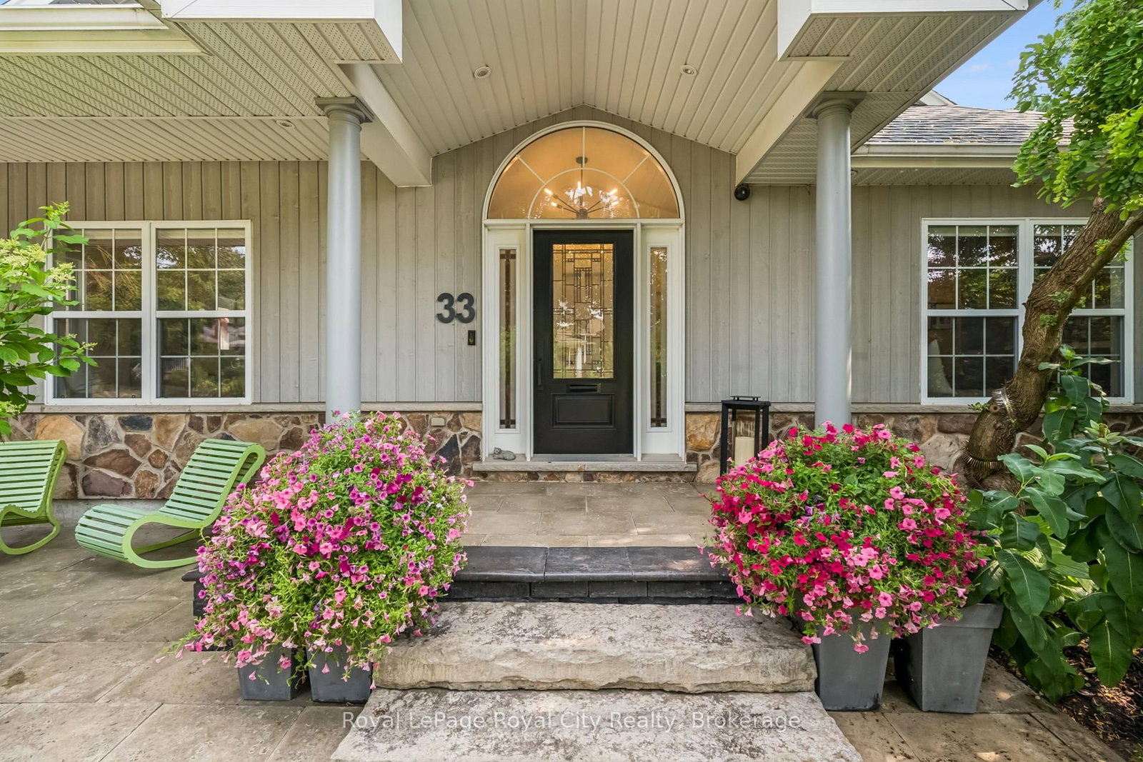 33 Edgehill Drive • Guelph, ON photo 2