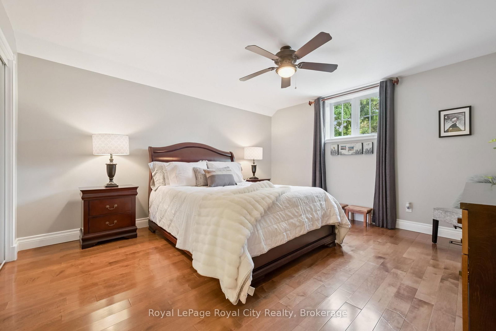 33 Edgehill Drive • Guelph, ON photo 27