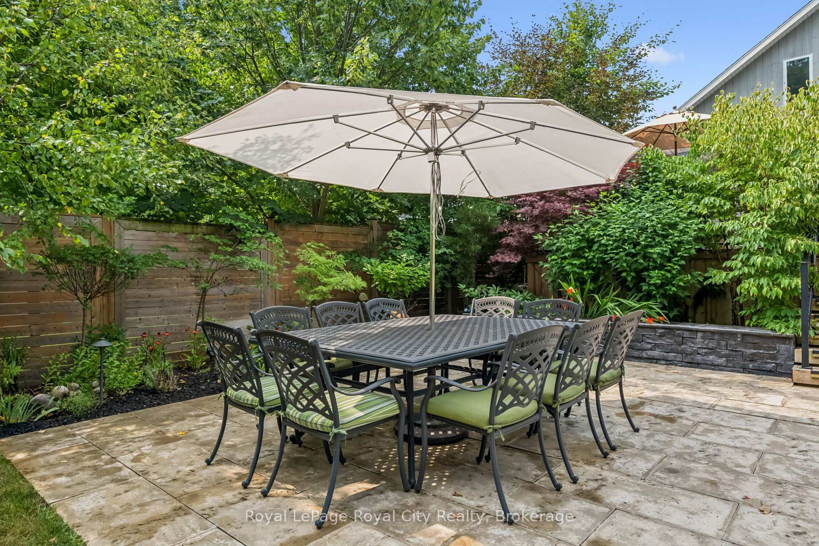 33 Edgehill Drive • Guelph, ON photo 38