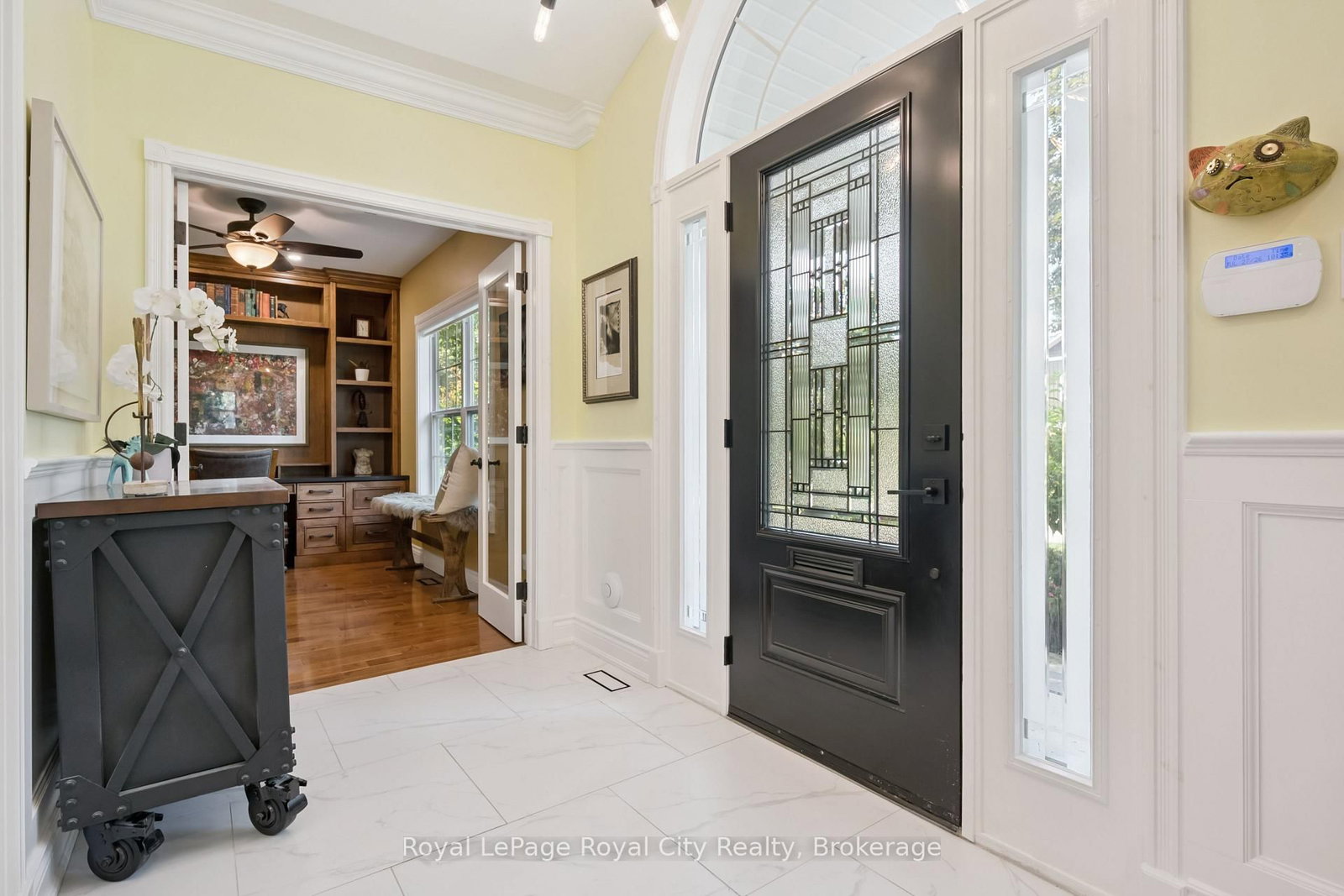 33 Edgehill Drive • Guelph, ON photo 4