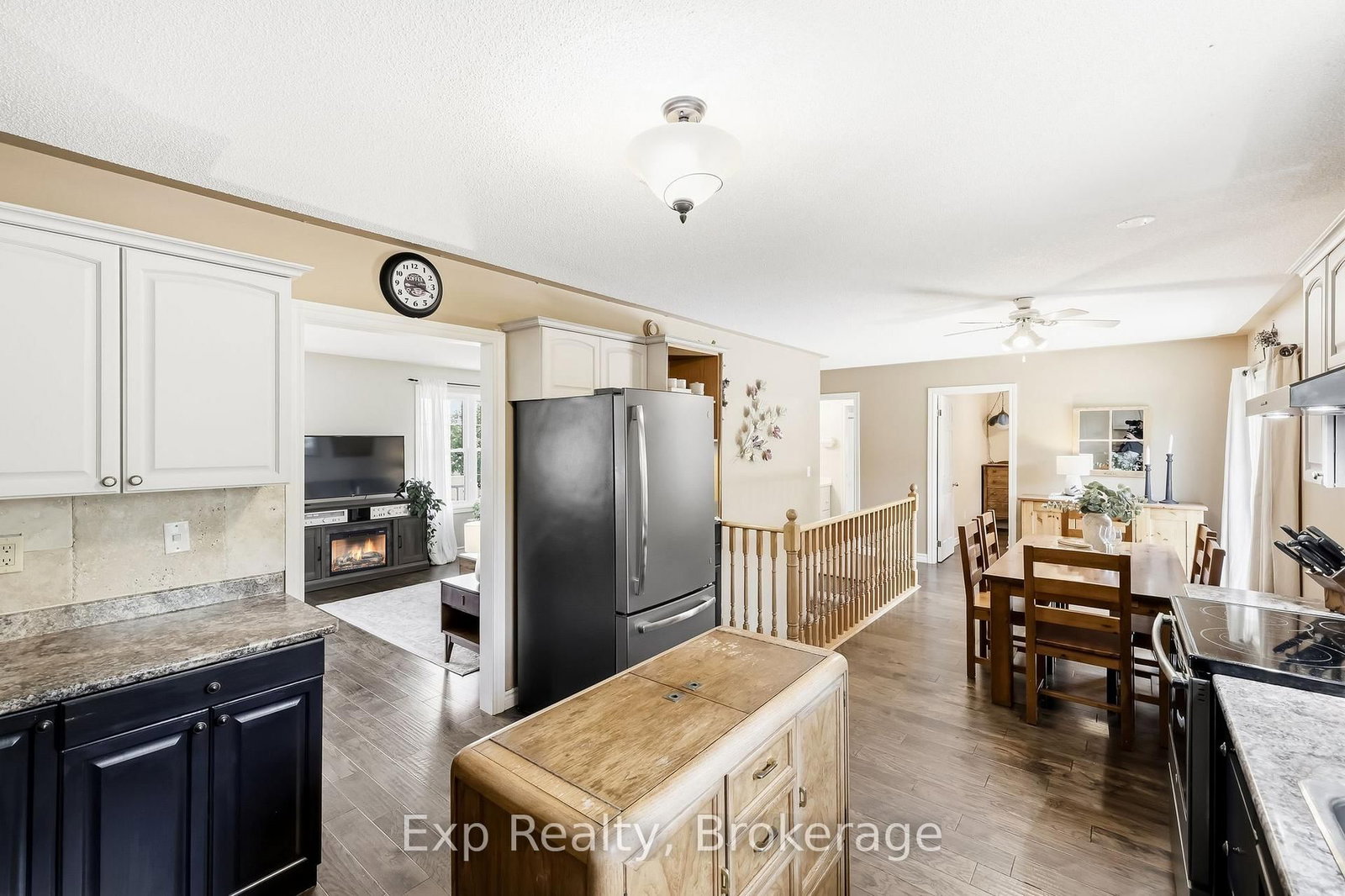 7402 Byers Road • Hamilton Township, ON photo 12