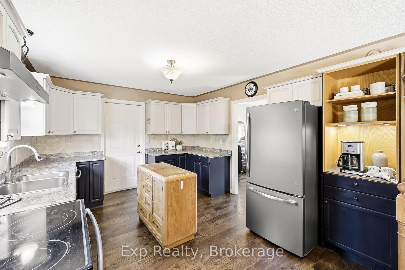 7402 Byers Road • Hamilton Township, ON photo 15