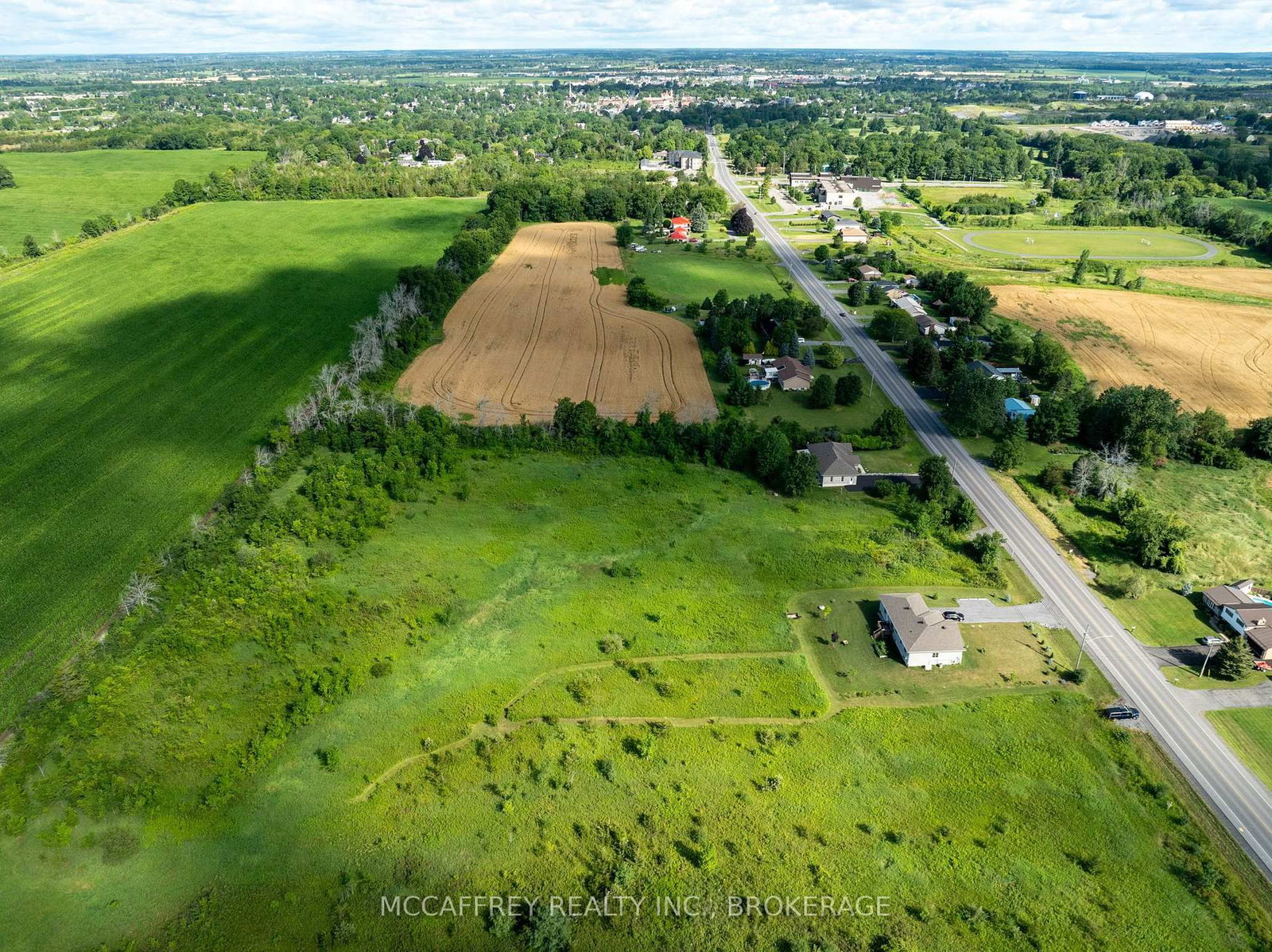 00 County Rd 8 • Napanee, ON photo 22