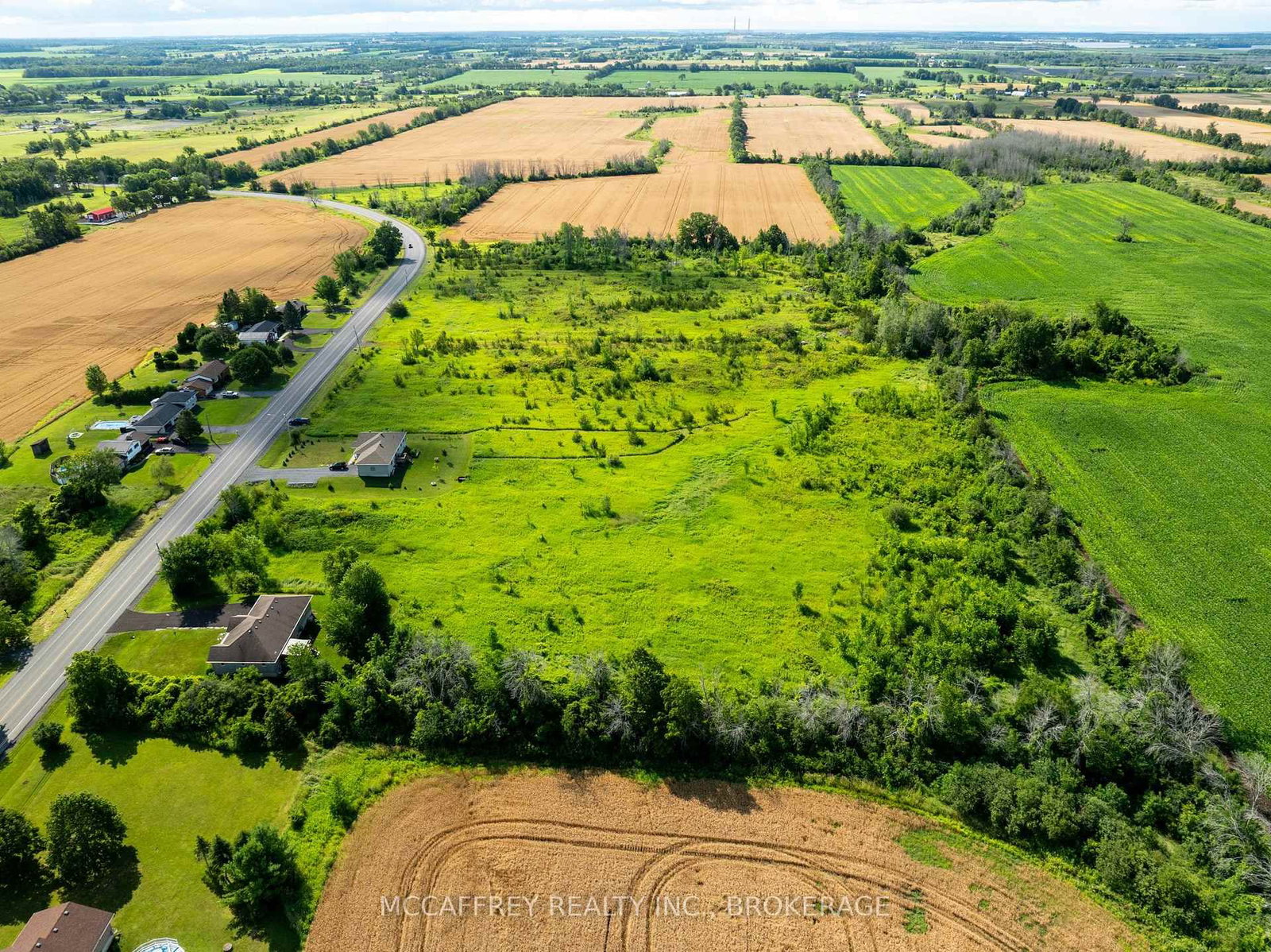 00 County Rd 8 • Napanee, ON photo 26