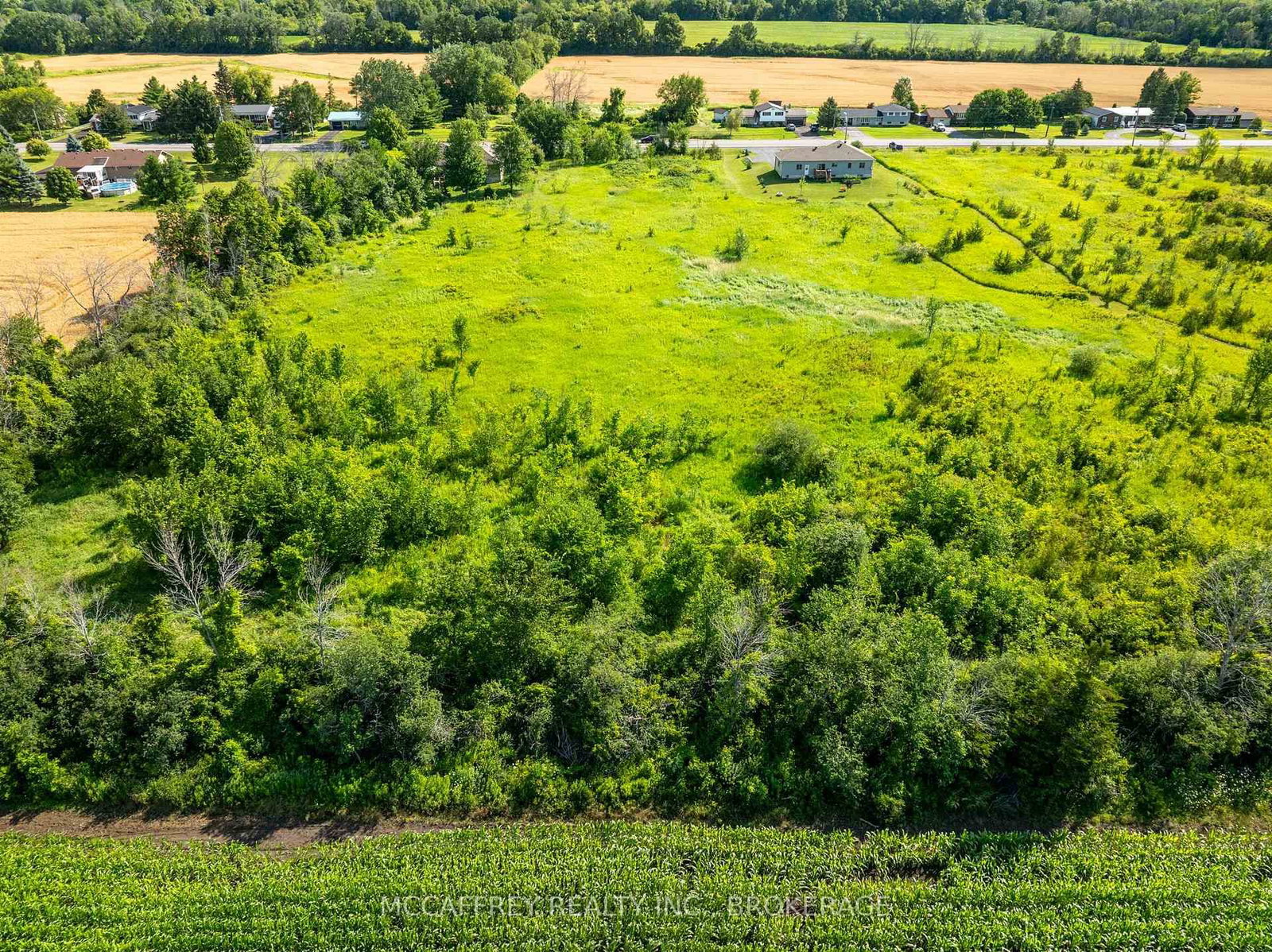00 County Rd 8 • Napanee, ON photo 30