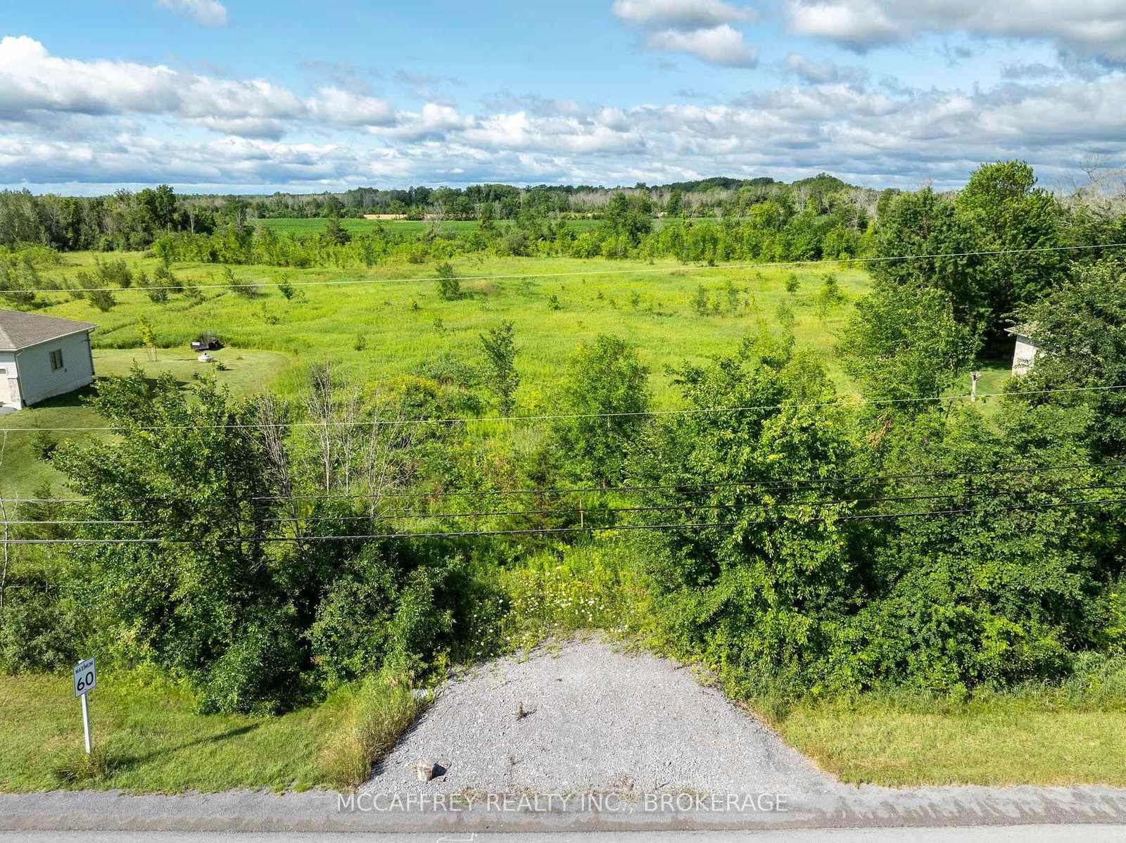 00 County Rd 8 • Napanee, ON photo 34
