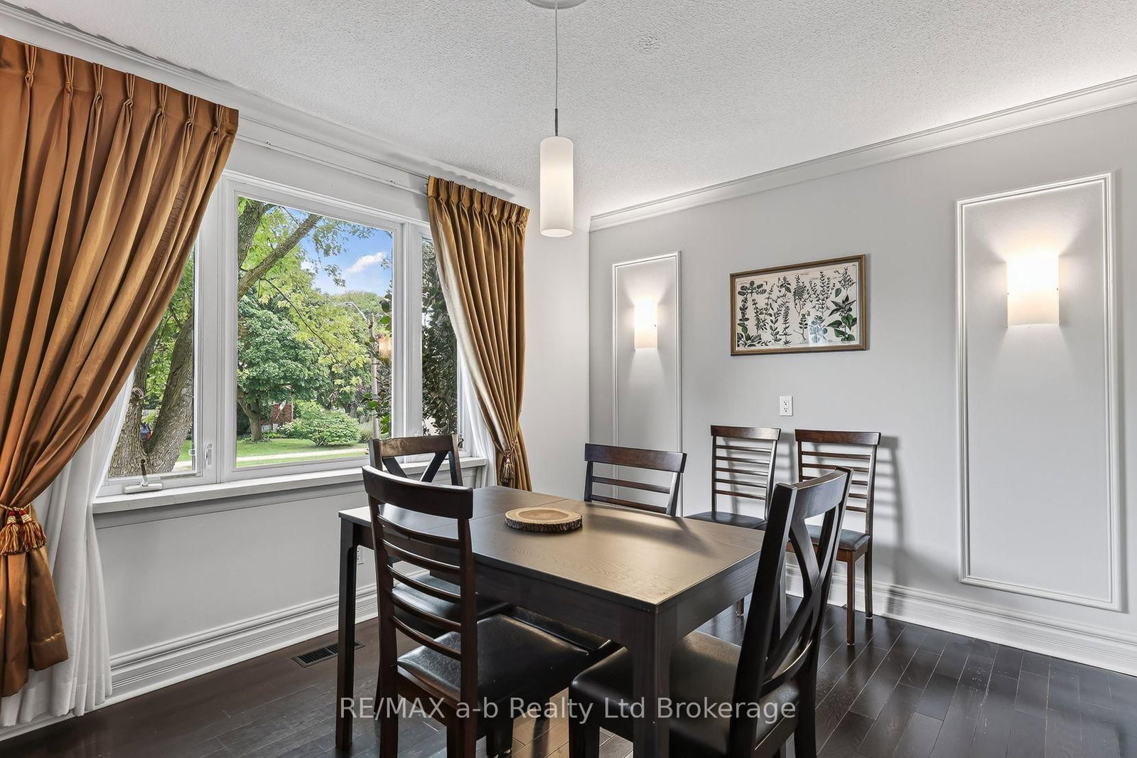 11 Princess Park Road • Ingersoll, ON photo 24
