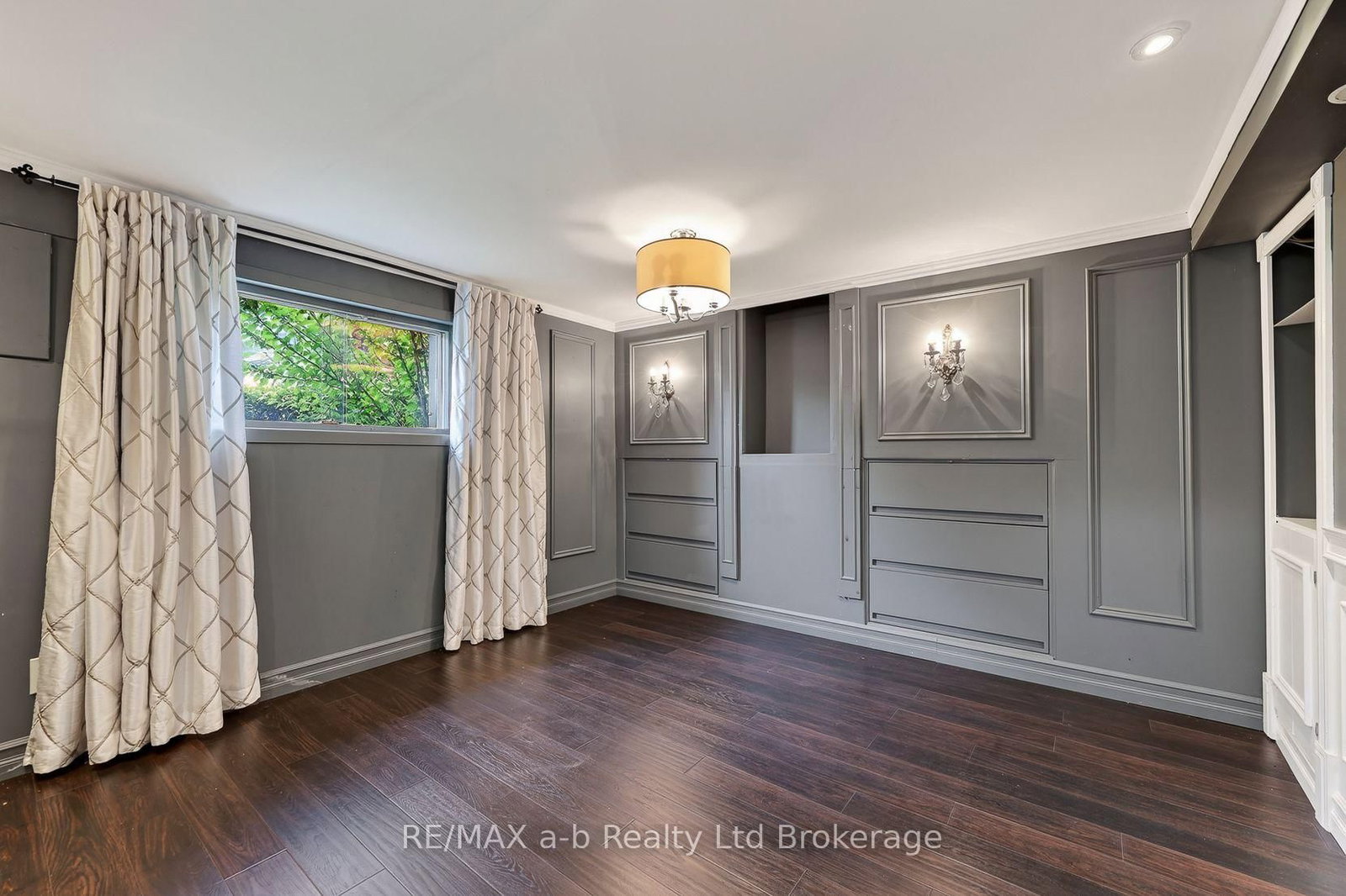 11 Princess Park Road • Ingersoll, ON photo 38