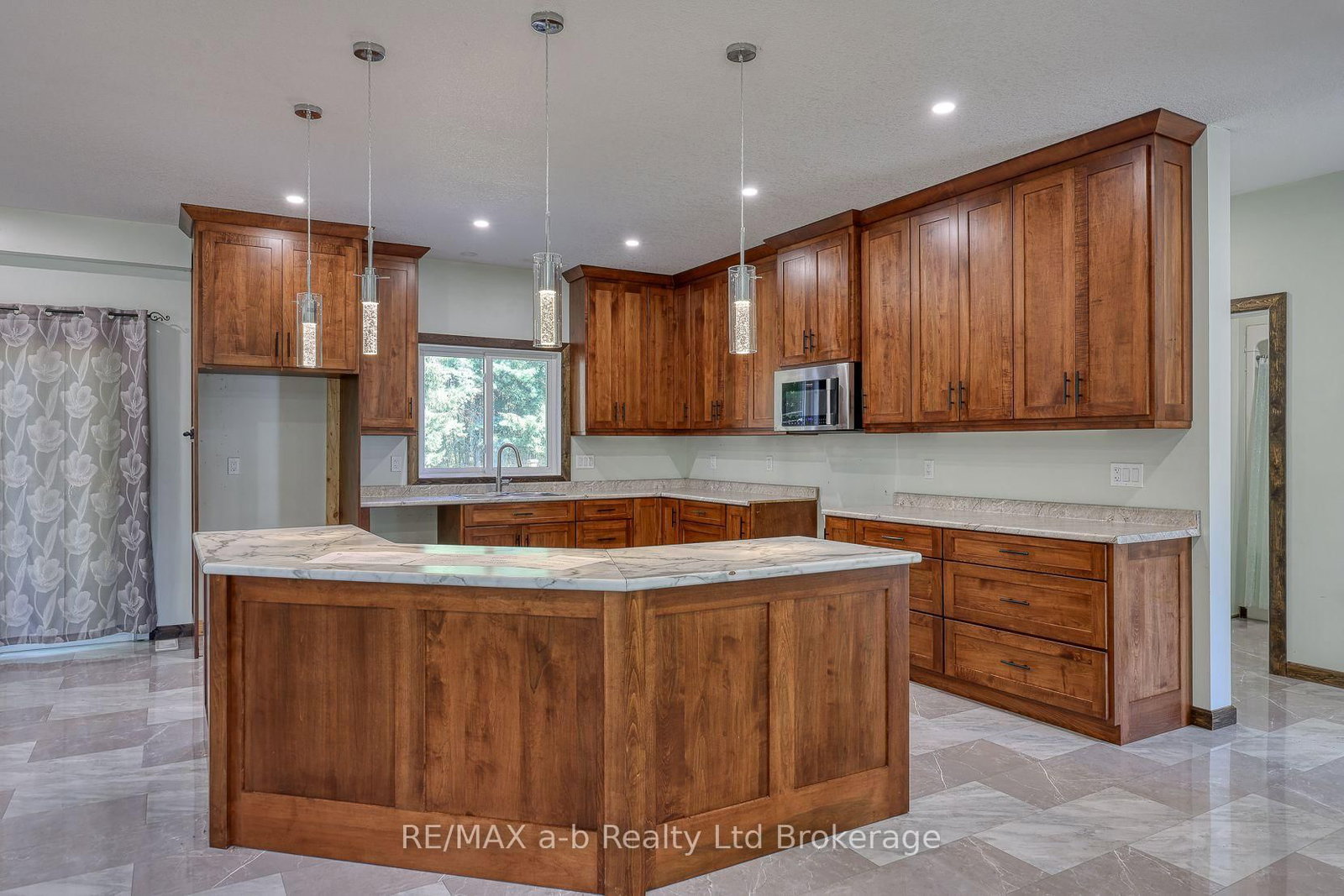 287 24 Highway W Road • Norfolk, ON photo 17