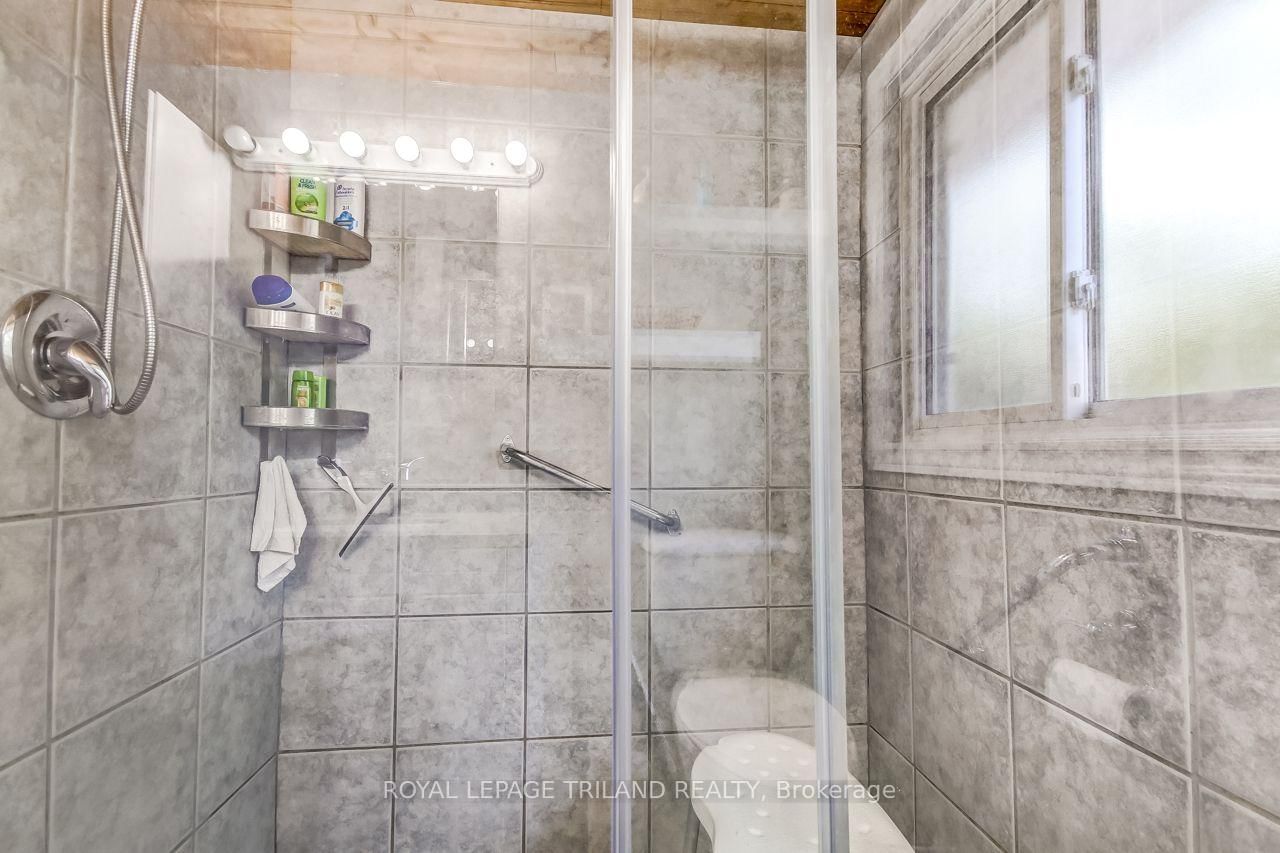3 Gregory Place • St. Thomas, ON photo 16