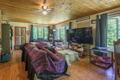 28 Dovers Hill Road • Dysart et al, ON photo 6