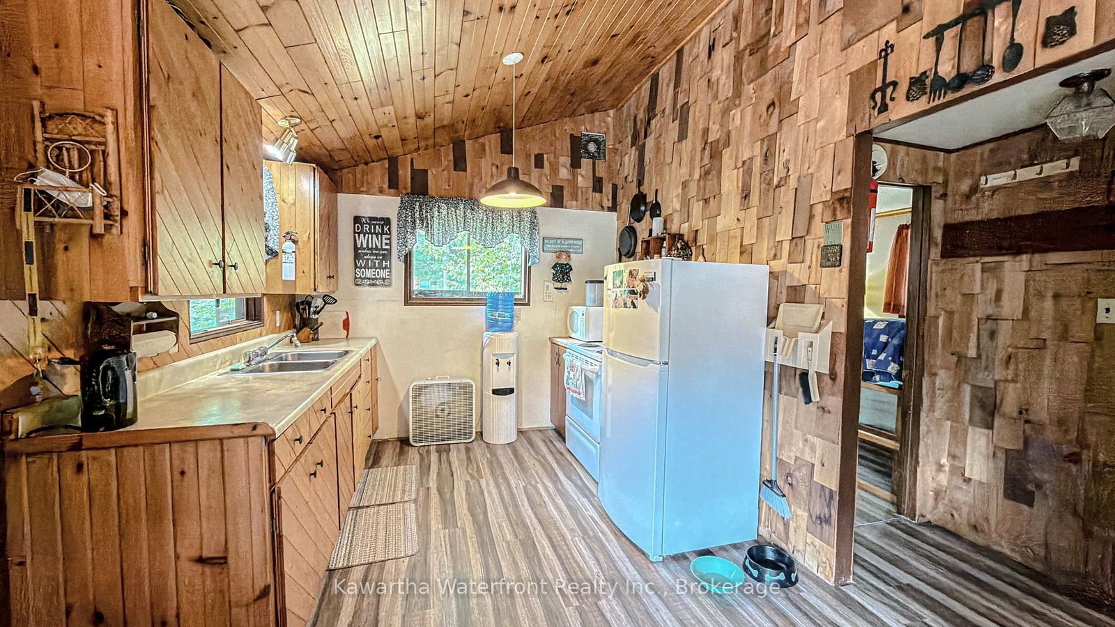 1035 Nystedt Lane • Minden Hills, ON photo 14